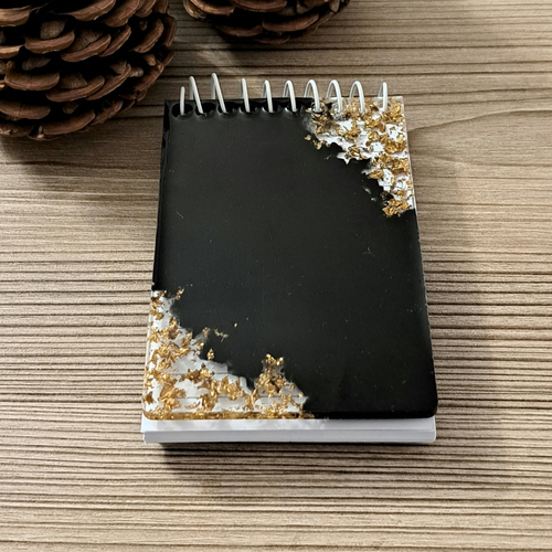 دفترچه یادداشت مینیمال رزینی