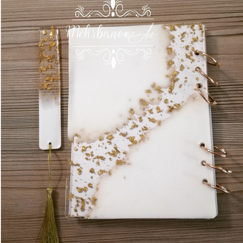 دفتر رزینی سفید طلایی سایز A5