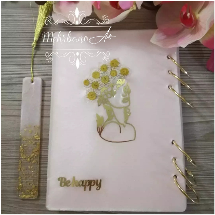 دفتر رزینی صورتی طرح دختر سایز A5