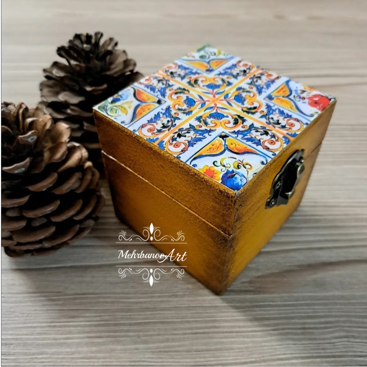 جعبه چوبی طرح سنتی با کاور رزینی