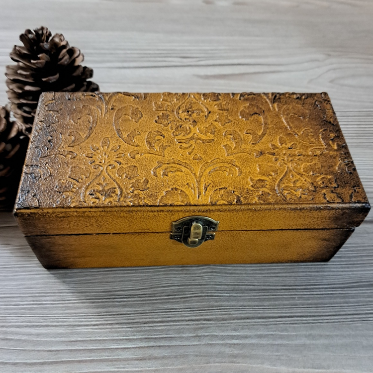 جعبه چوبی طرح پتینه نماچوب2