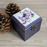 جعبه چوبی طرح پروانه